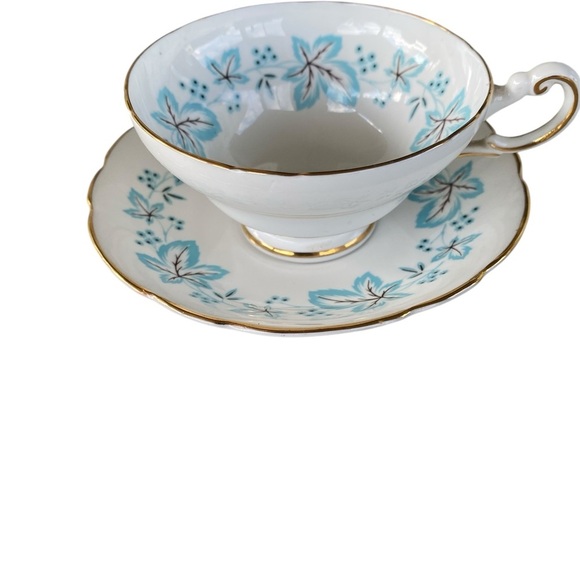 Vintage Regency English Bone China Maple Leaf Pale Blue Tea Cup & Saucer Set - Picture 2 of 10